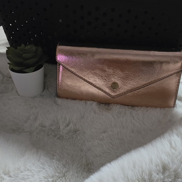 NWT Michael Kors Jet Set Trvl Lrg Logo envelope Continental wallet, Primrose - Picture 11 of 11